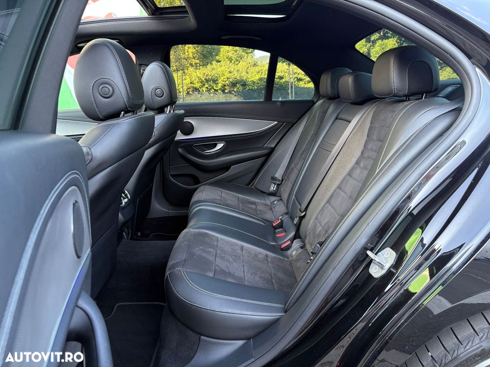 Mercedes-Benz E 220 d T 9G-TRONIC AMG Line - 9