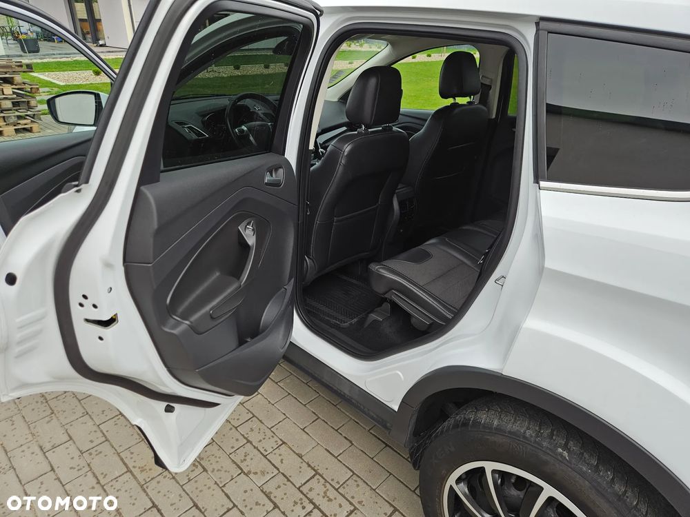 Ford Kuga 2.0 TDCi 4x4 Titanium - 15