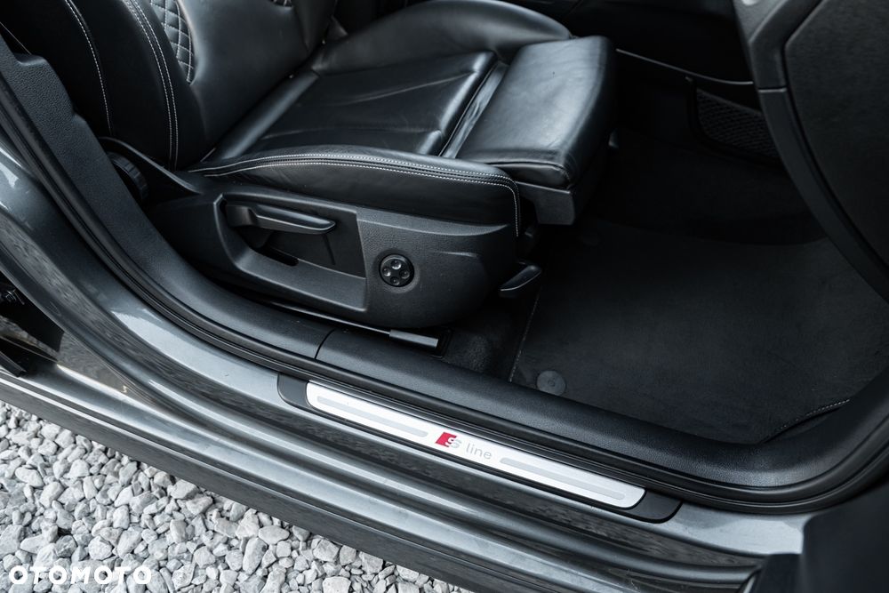 Audi A3 Sportback 2.0 TDI quattro S line Sportpaket - 23