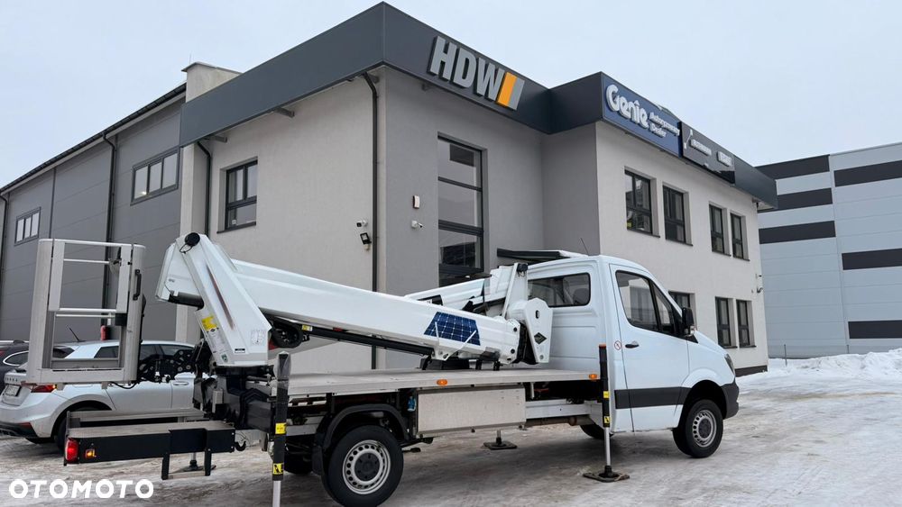 Versalift VTX-240 na Mercedes Sprinter 311 CDI - 11