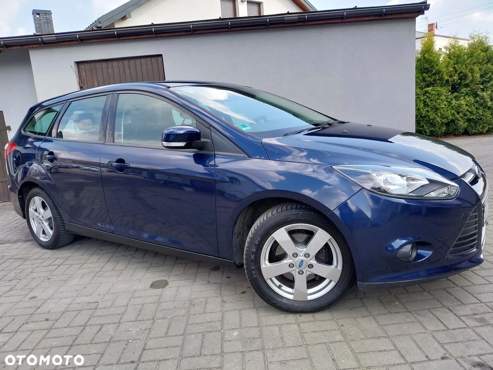 Ford Focus 1.6 Trend - 23