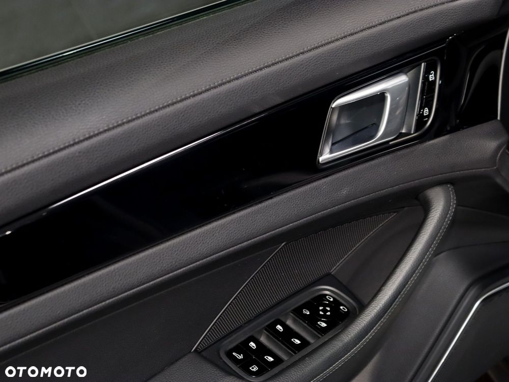 Porsche Panamera 4 E-Hybrid GPF - 24