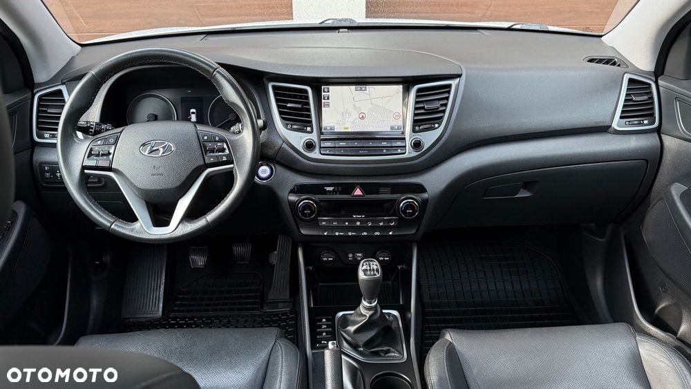Hyundai Tucson 1.7 CRDI BlueDrive Comfort 2WD - 6