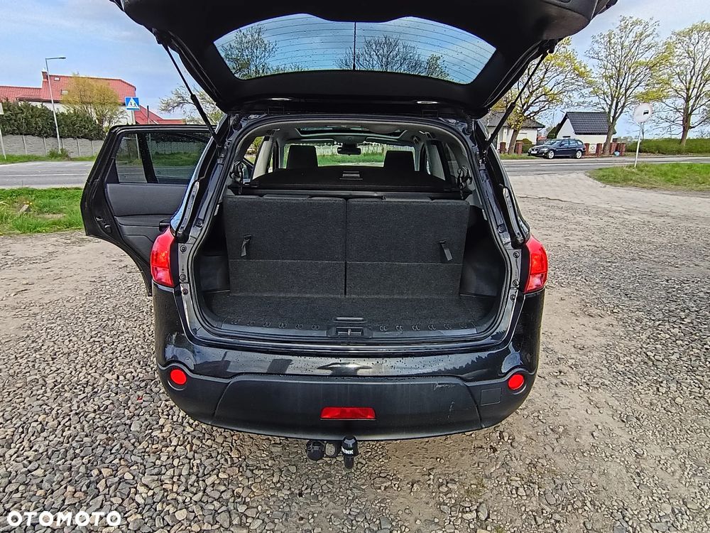 Nissan Qashqai+2 2.0 dCi DPF tekna - 13
