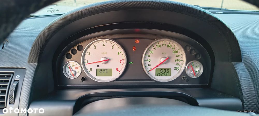 Ford Mondeo 3.0 V6 ST 220 - 17