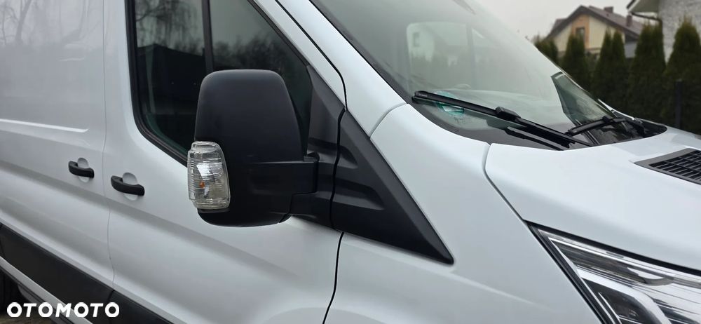 Ford Transit - 28