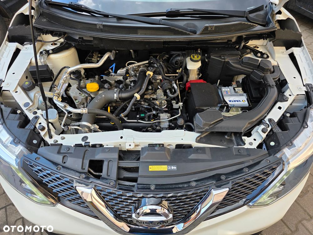 Nissan Qashqai 1.2 DIG-T N-Connecta - 29