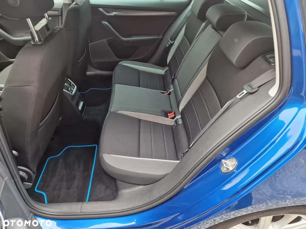 Skoda Octavia 2.0 TDI 4x4 Style - 17