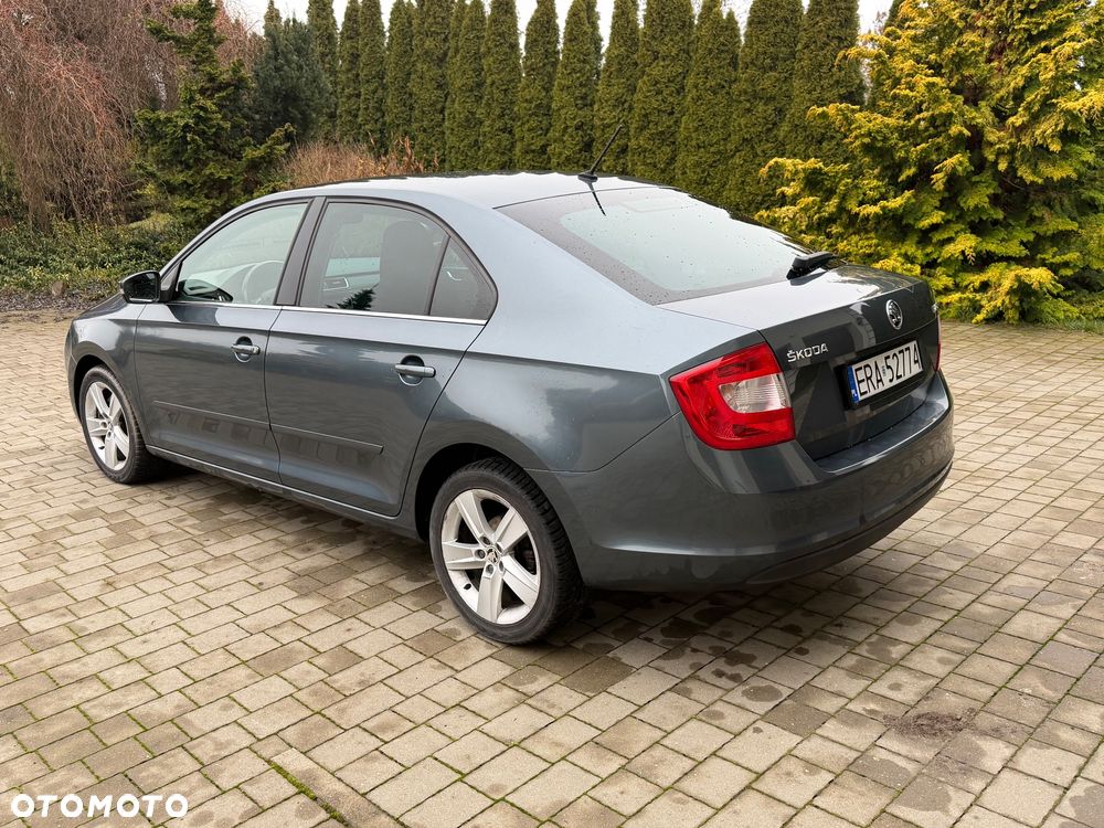 Skoda RAPID 1.2 TSI Style - 8