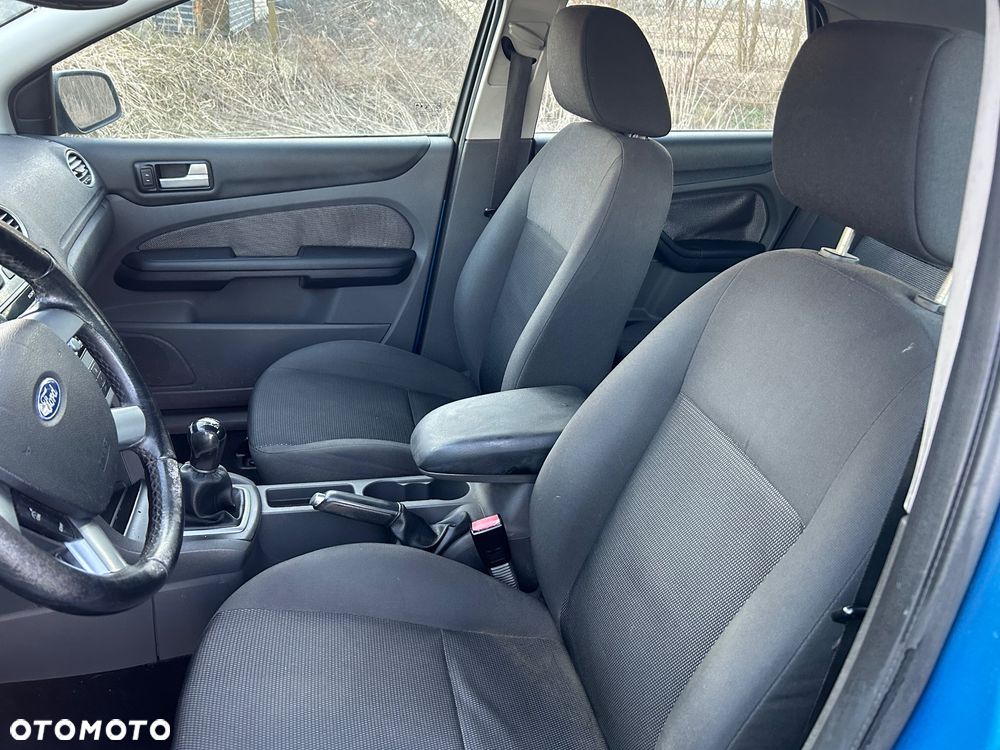 Ford Focus - 11