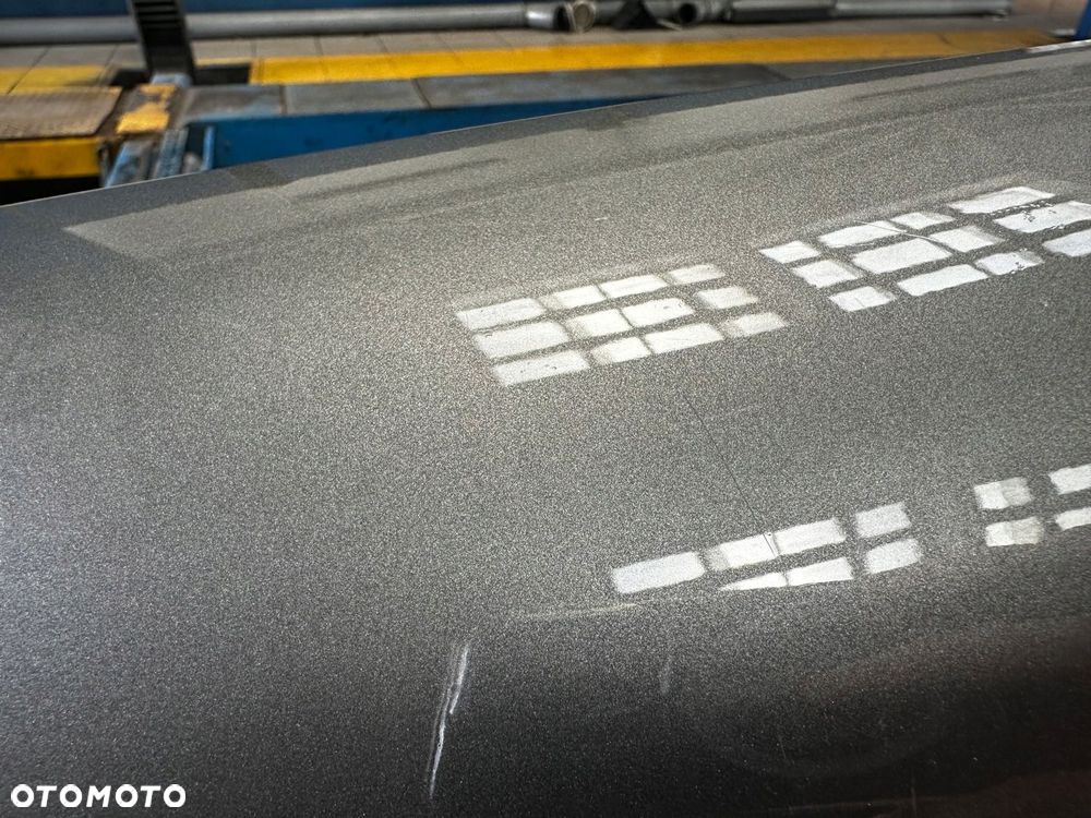 LISTWA NA DRZWI LEWE TYŁ VW TOUAREG II OE 7P6854949J - 9