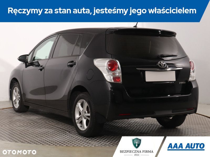 Toyota Verso - 6