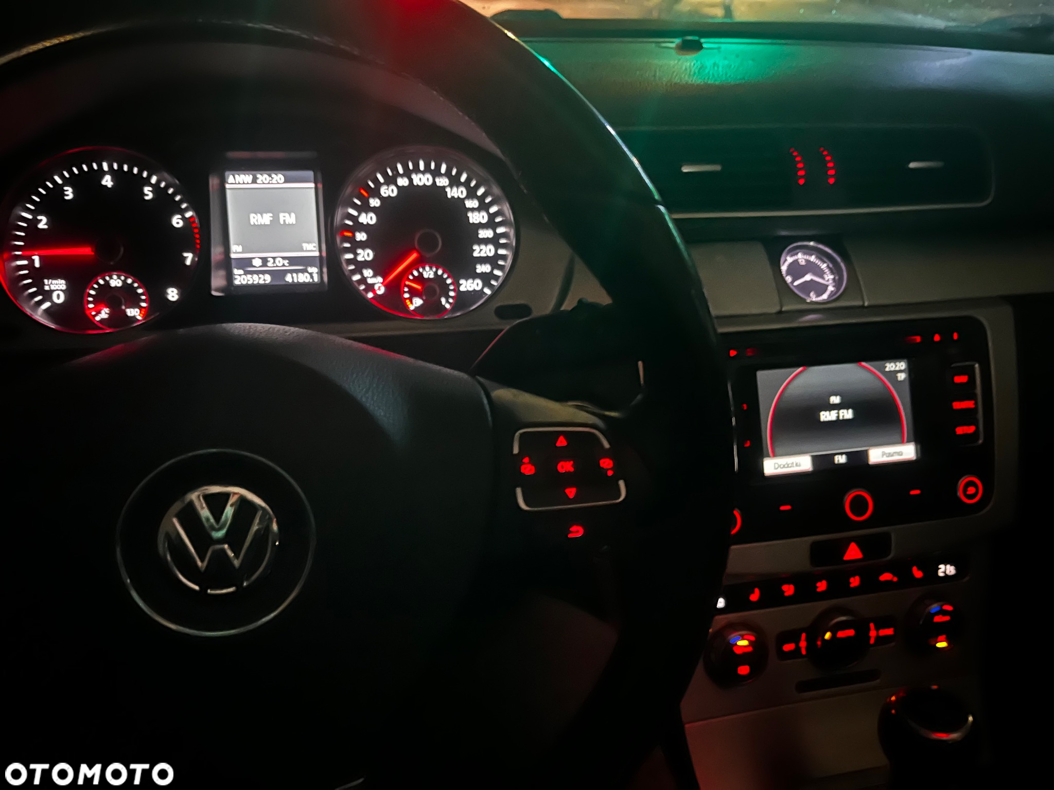 Volkswagen Passat 1.8 TSI Highline - 2