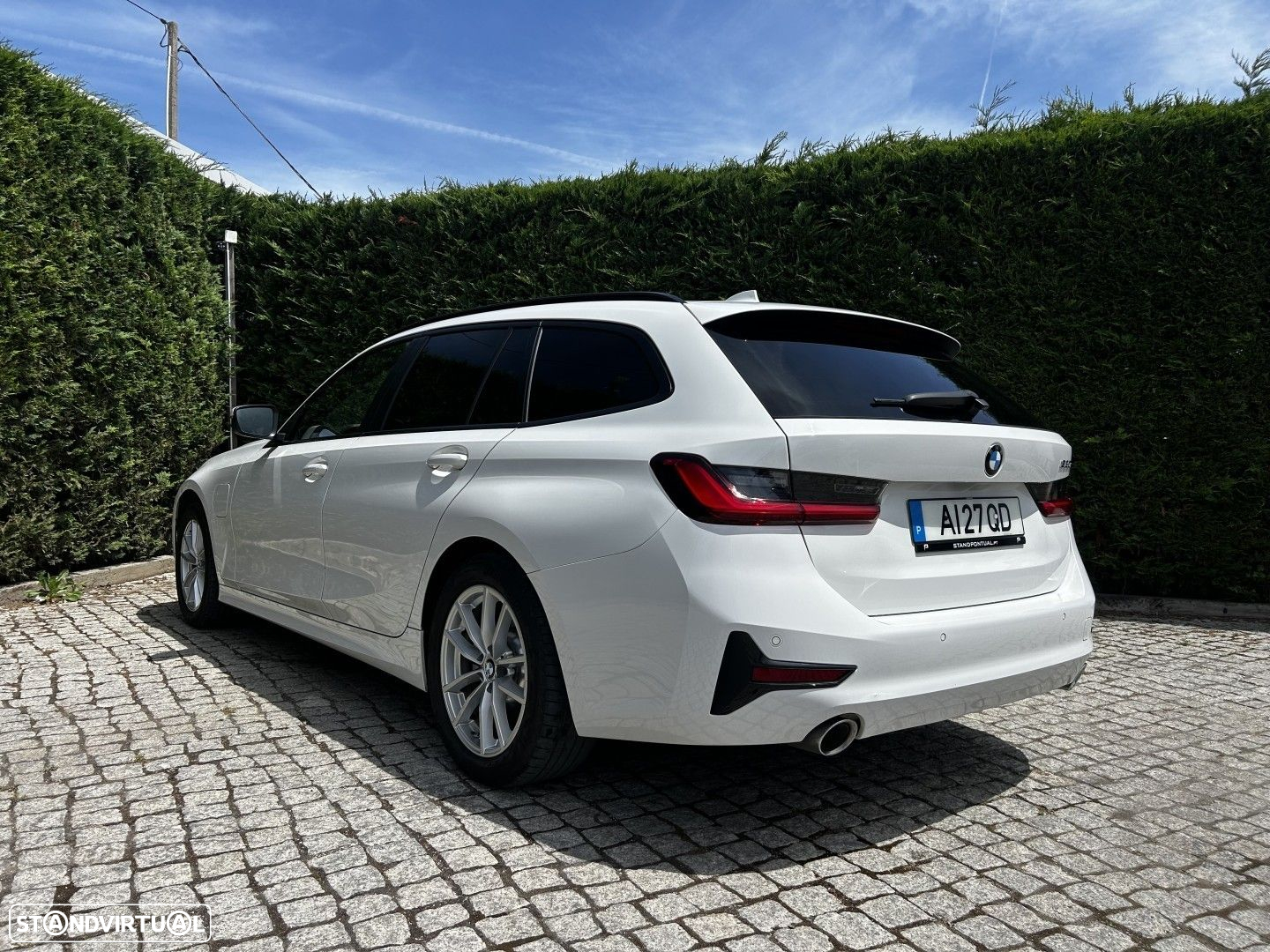 BMW 320 e Touring Line Luxury Auto - 4