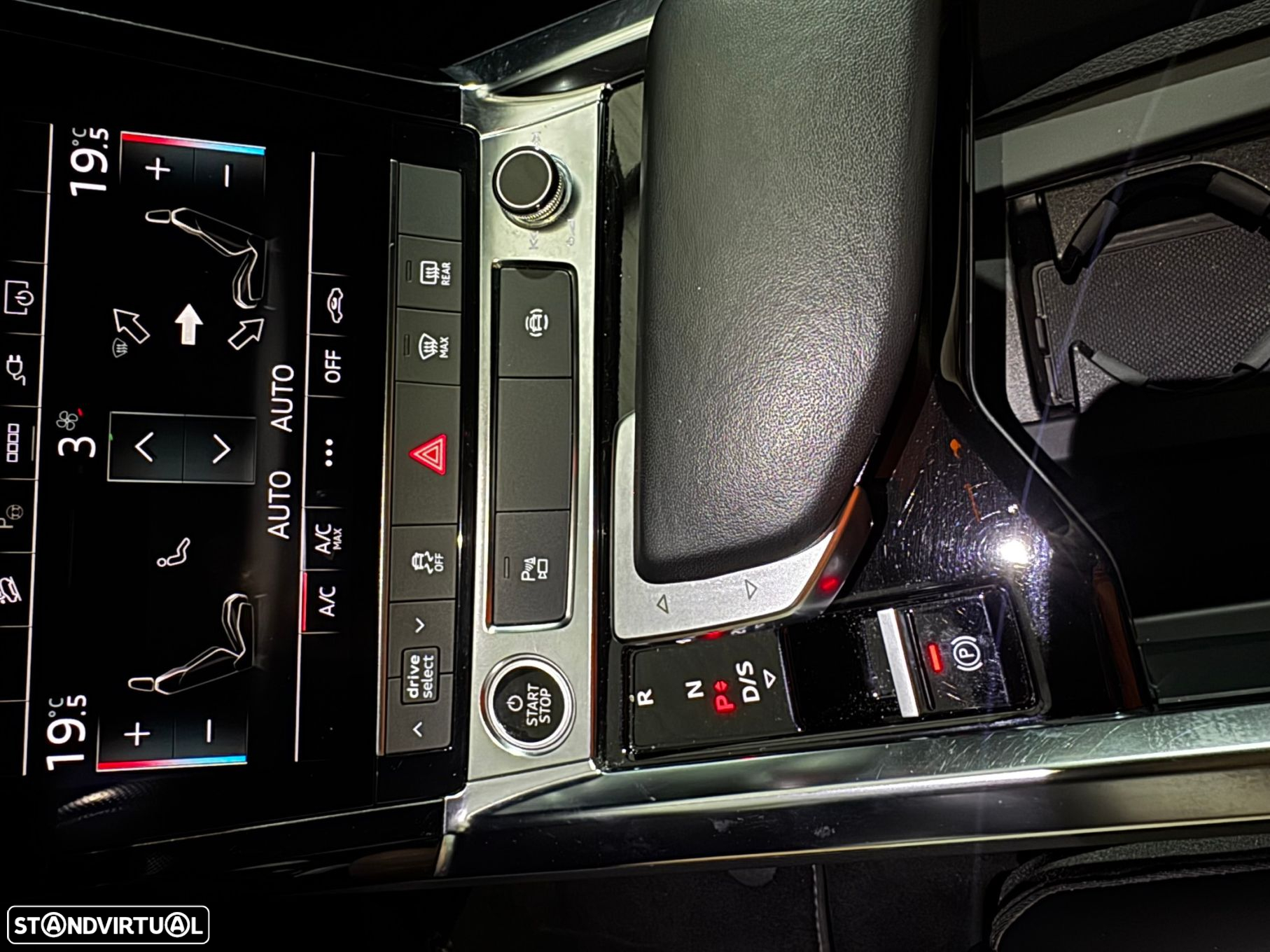 Audi e-tron 55 quattro S line - 24