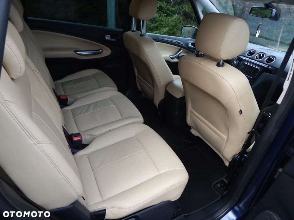 Ford S-Max 2.0 TDCi DPF Titanium - 6