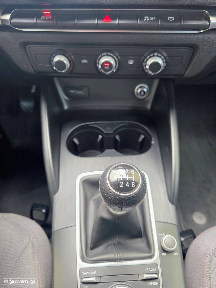 Audi A3 Sportback 1.6 TDI Design - 37