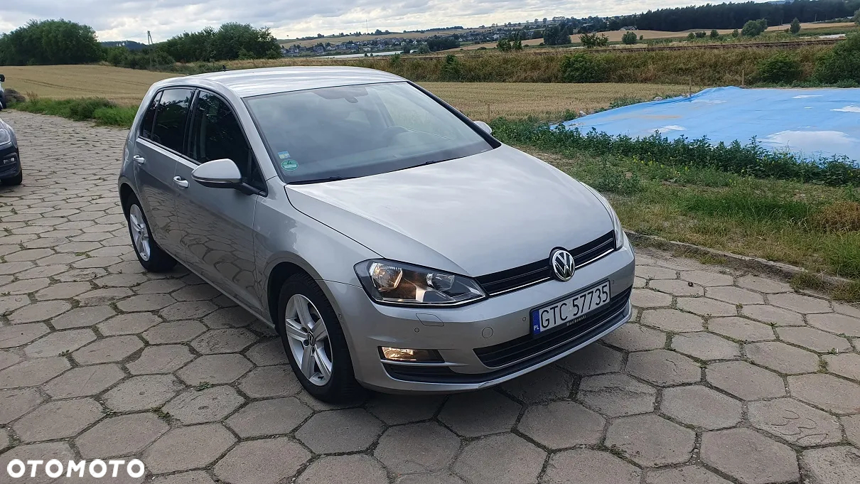 Volkswagen Golf - 4