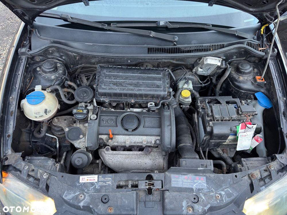 Seat Ibiza 1.6 16V Sport - 29