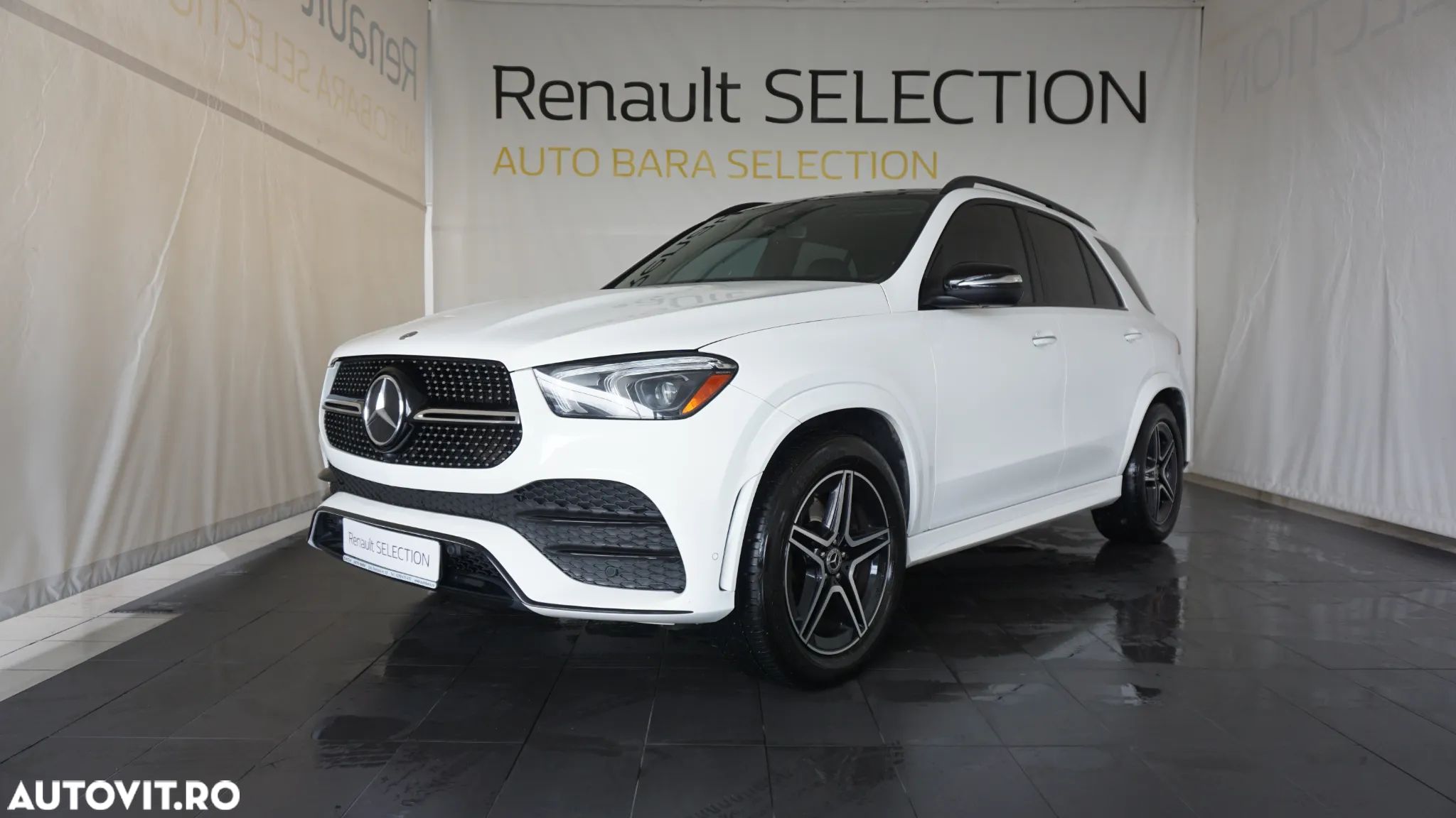Mercedes-Benz GLE - 1