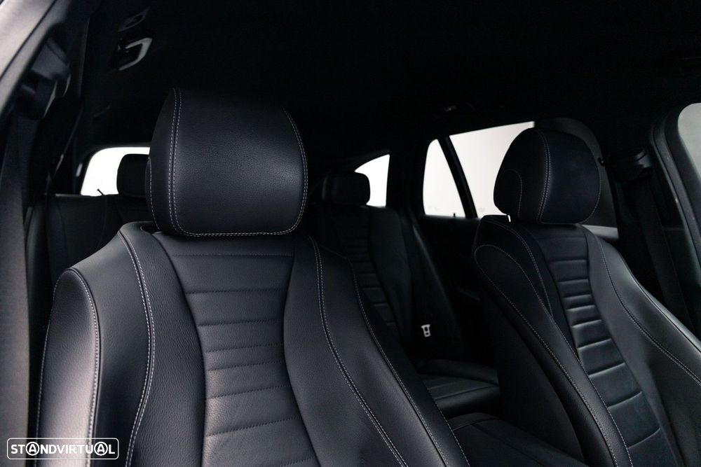 Mercedes-Benz E 300 de 9G-TRONIC AMG Line - 20