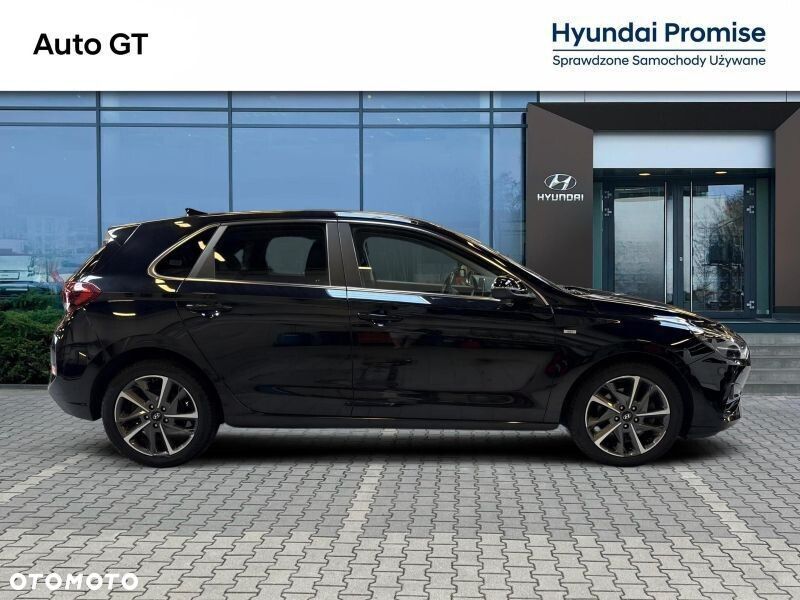 Hyundai i30 1.5 T-GDI 48V Executive - 17