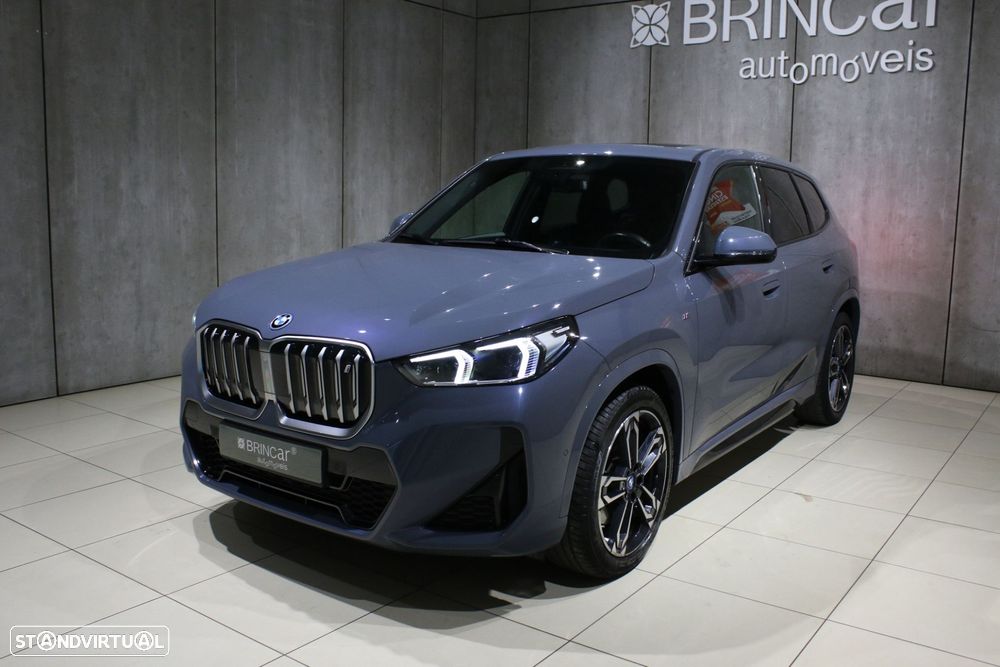 BMW iX1 xDrive30 Pack Desportivo M - 4
