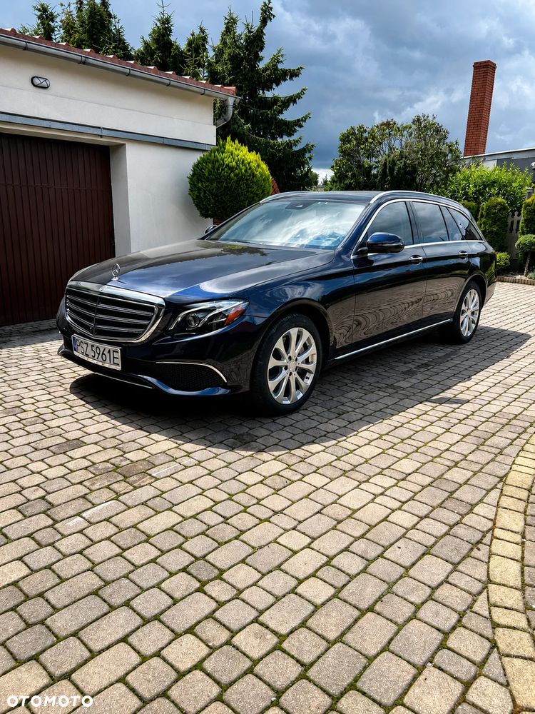 Mercedes-Benz Klasa E - 1