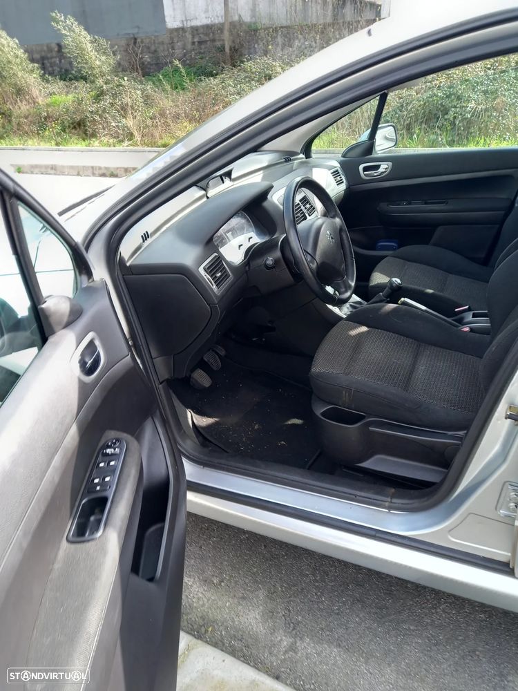 Peugeot 307 - 2