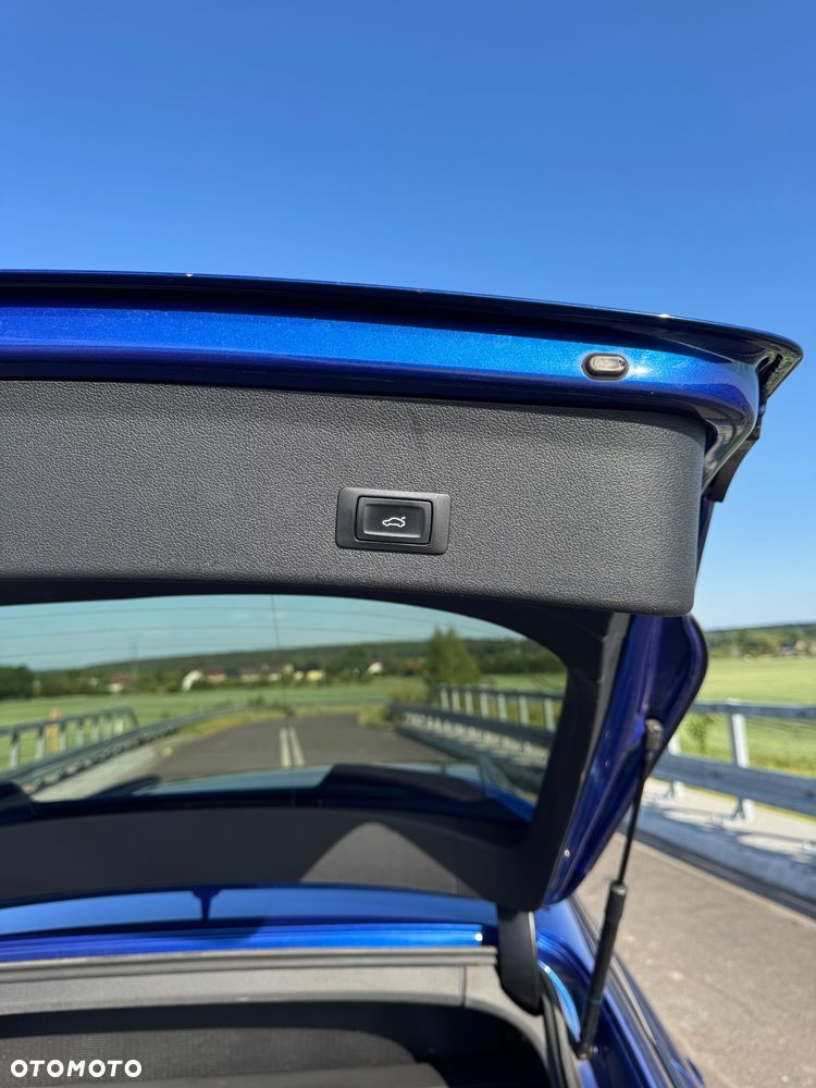 Audi A4 Avant 2.0 TDI - 10