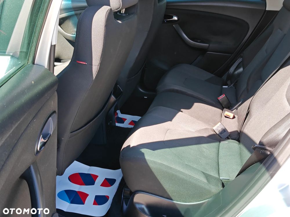 Seat Altea 2.0 TDI FR - 11