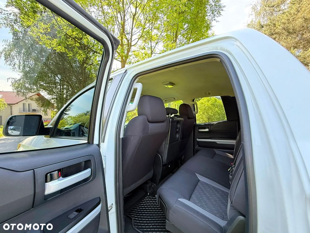 Toyota Tundra 5.7 4x4 Double Cab Limited - 22