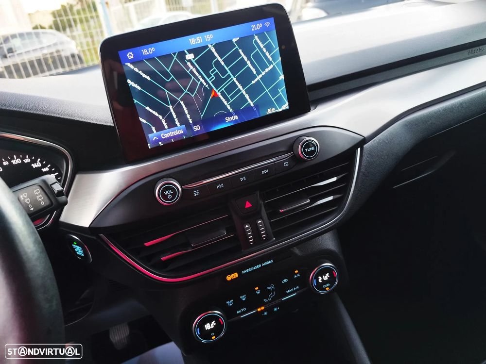 Ford Focus SW 1.5 TDCi EcoBlue Titanium - 15