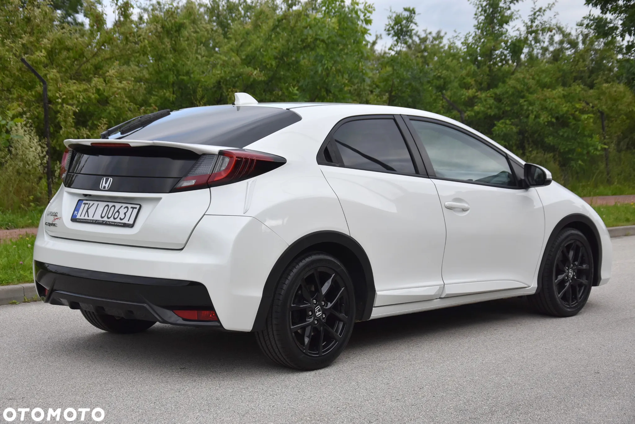 Honda Civic 1.8 i-VTEC Sport Black Edition - 11