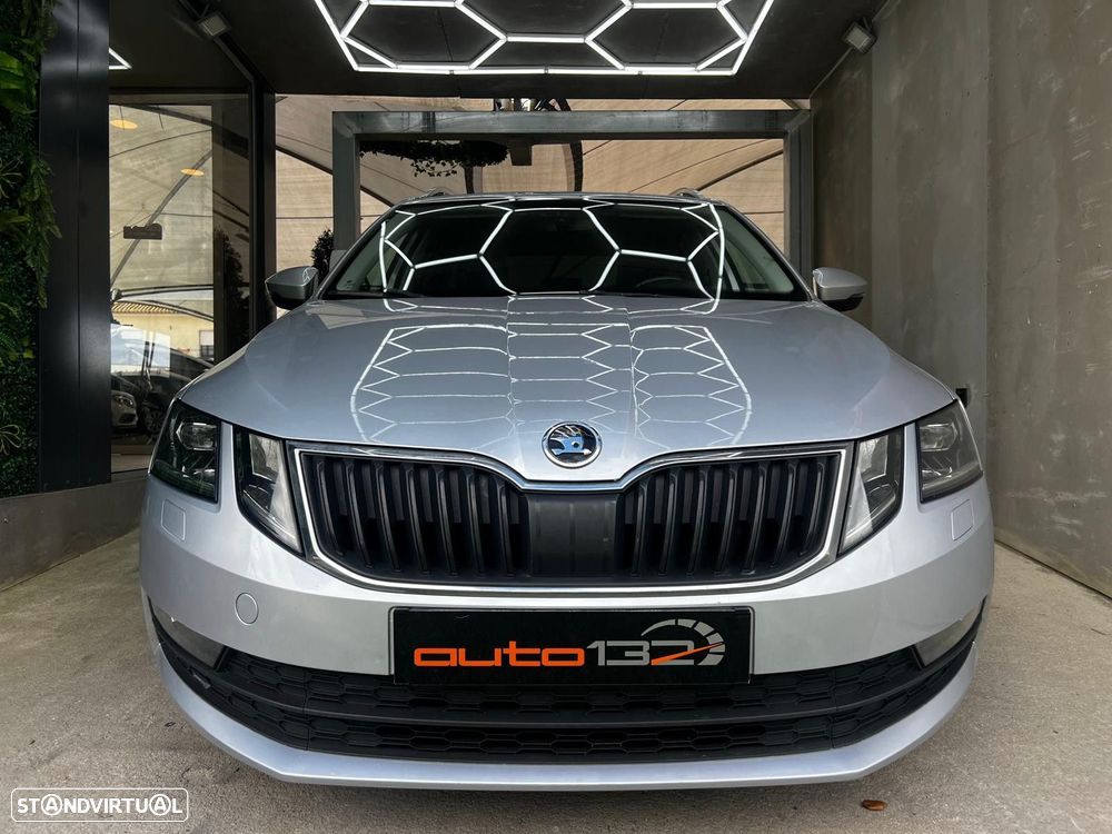 Skoda Octavia 1.6 TDI Style DSG - 2
