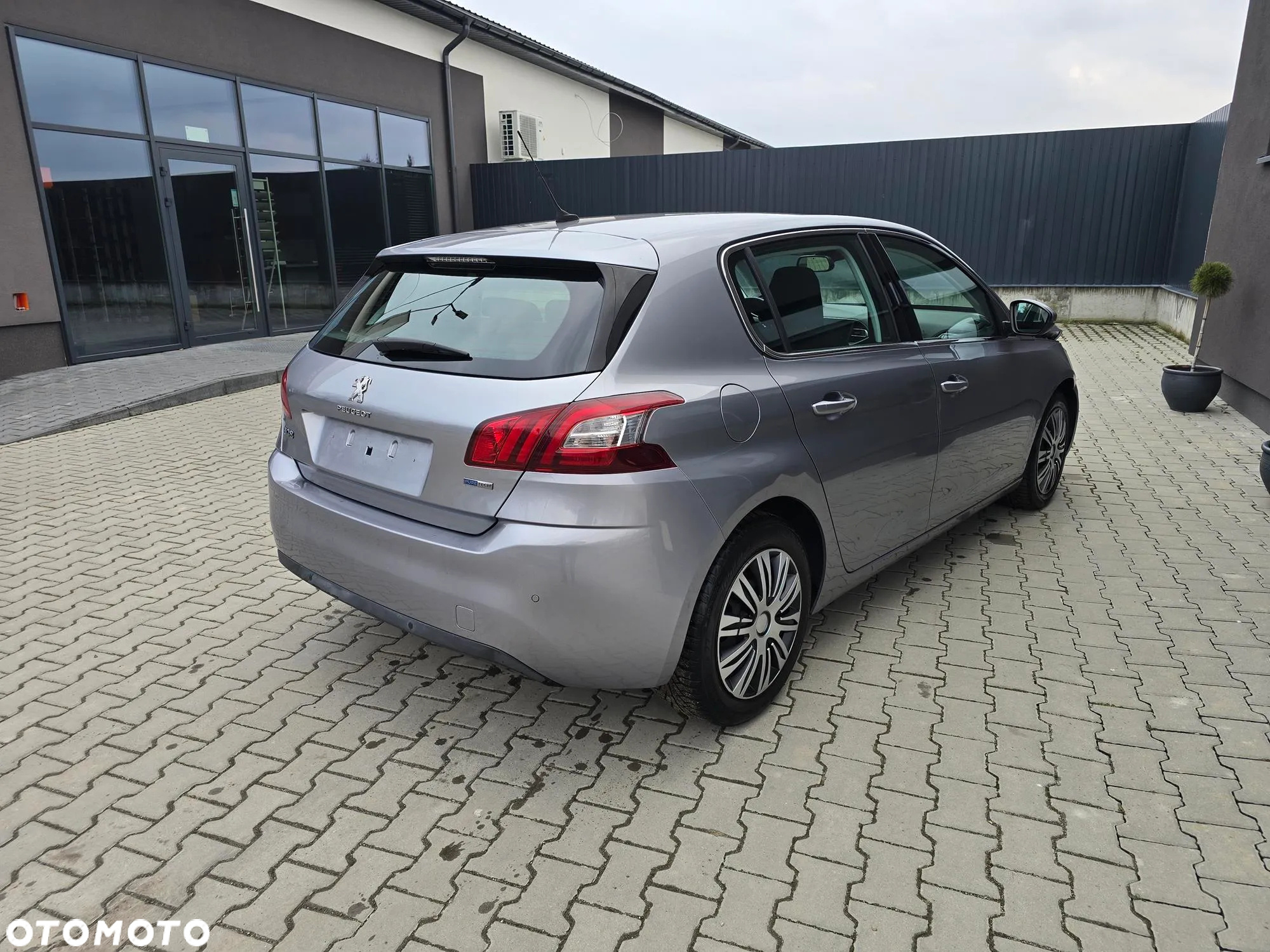 Peugeot 308 1.2 PureTech Allure S&S EAT6 - 3