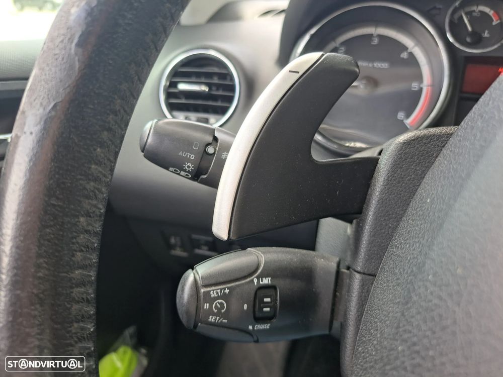 Peugeot 308 SW 1.6 HDi Executive CMP6 - 18