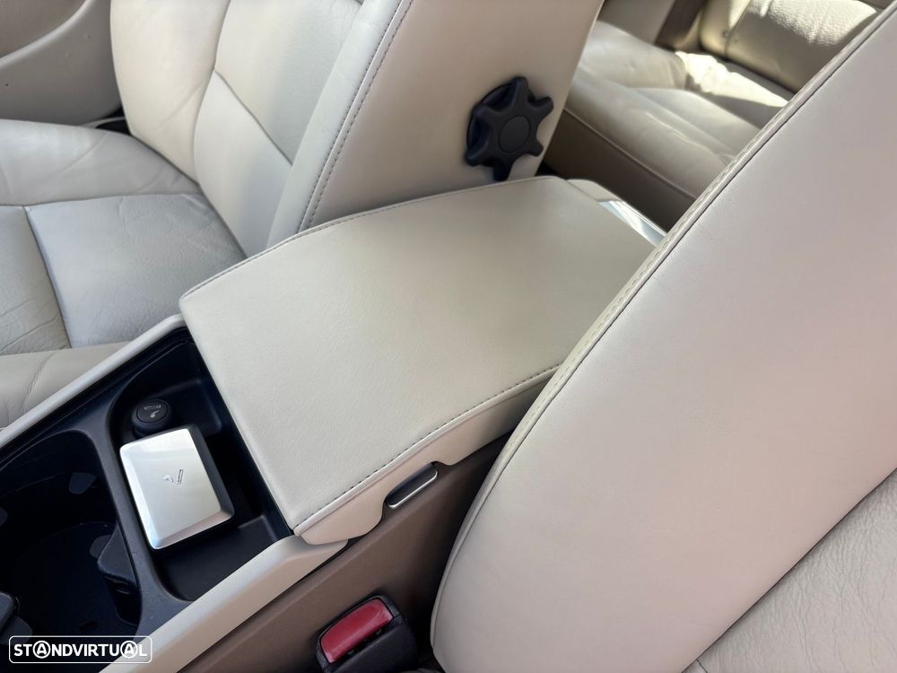 Volvo S80 2.4 D5 Nivel 3 Geartronic - 11