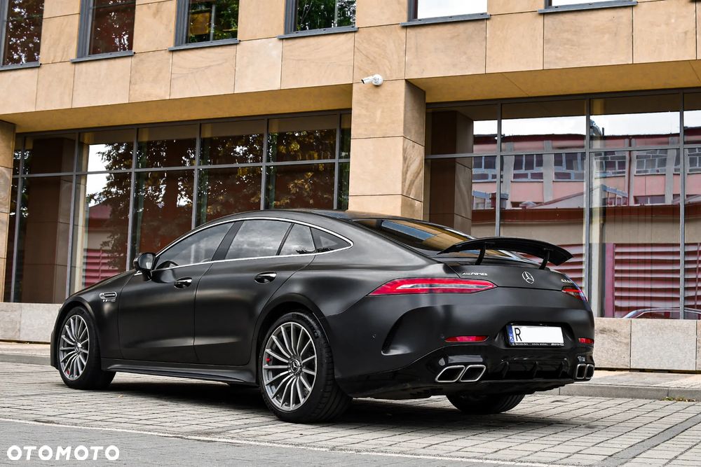 Mercedes-Benz AMG GT - 5