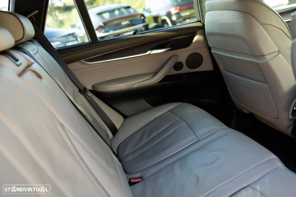 BMW X5 - 32