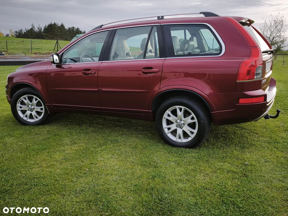 Volvo XC 90 - 9