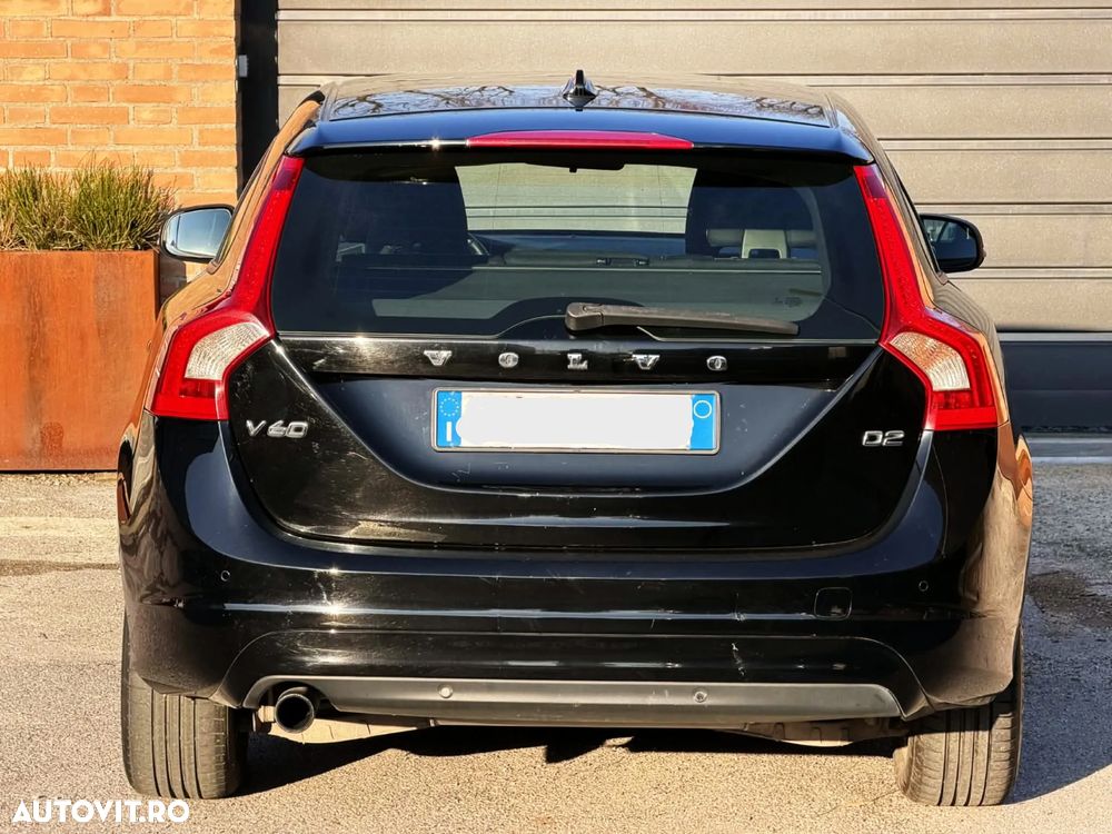 Volvo V60 D2 Geartronic Powershift RDesign - 7