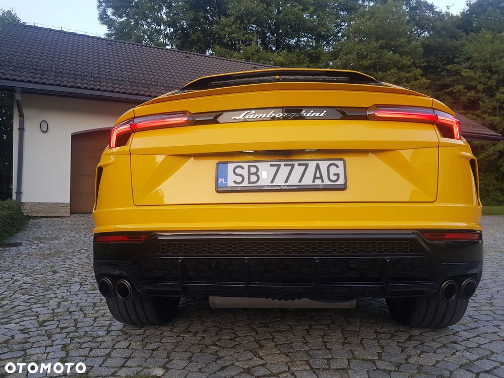 Lamborghini Urus - 6