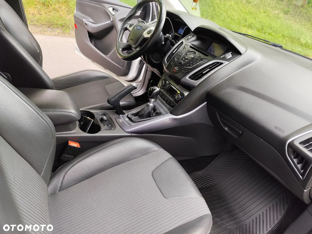 Ford Focus 2.0 TDCi Gold X (Trend) - 13