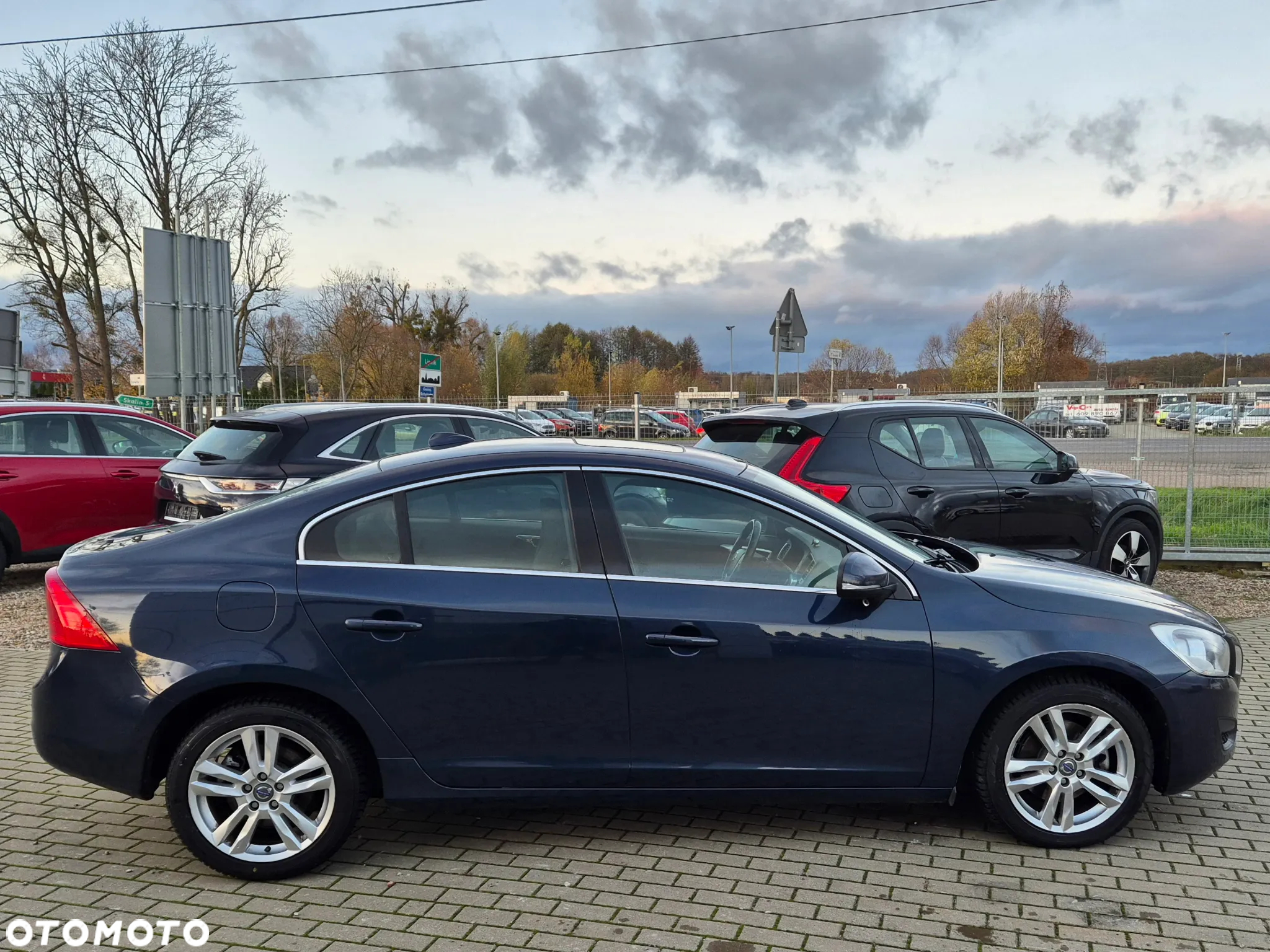 Volvo S60 D4 Momentum - 16