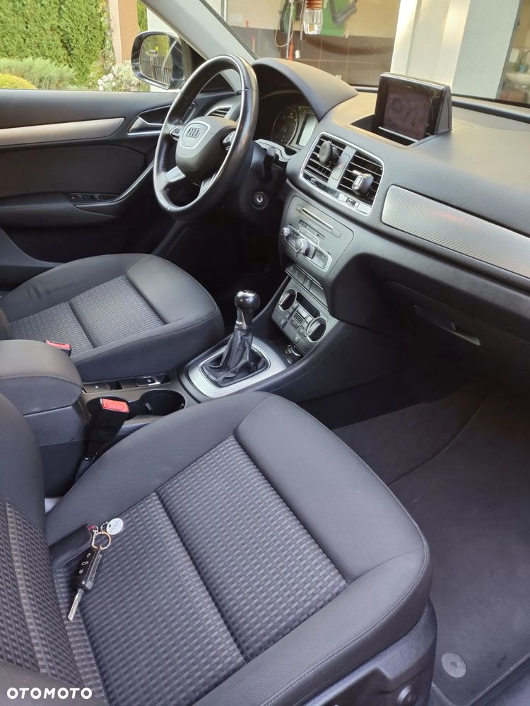 Audi Q3 2.0 TDI Design - 5