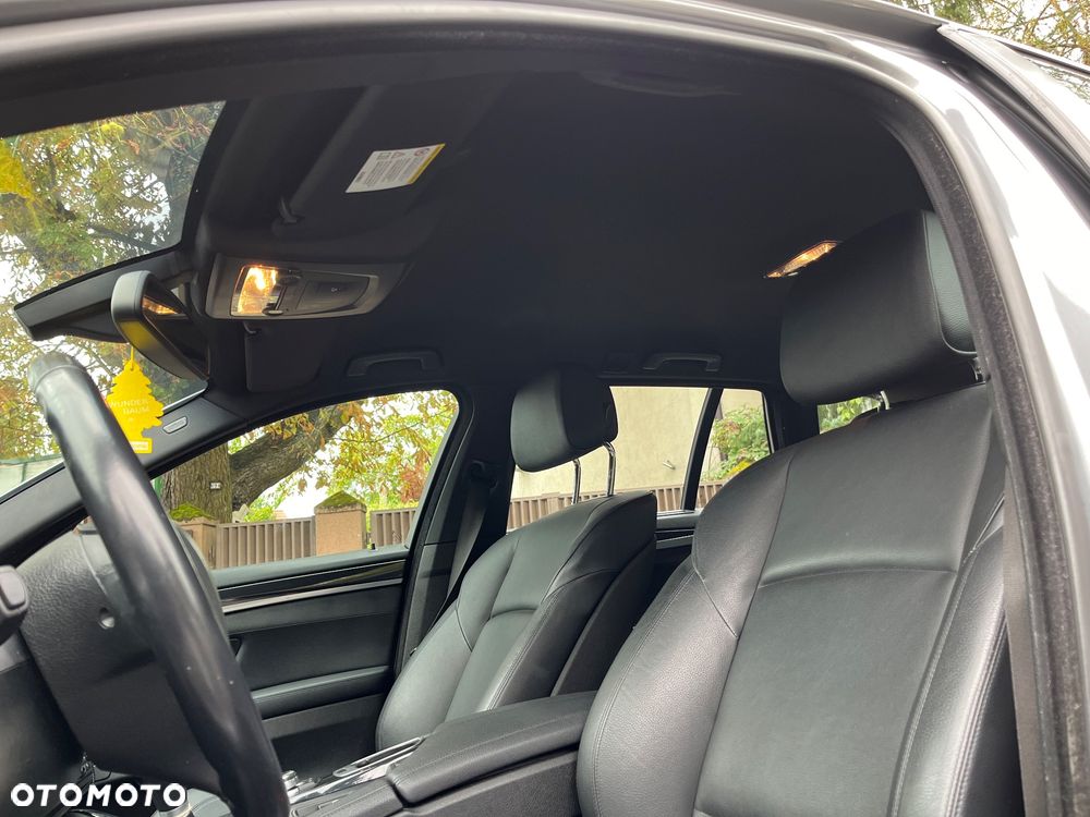BMW Seria 5 - 18