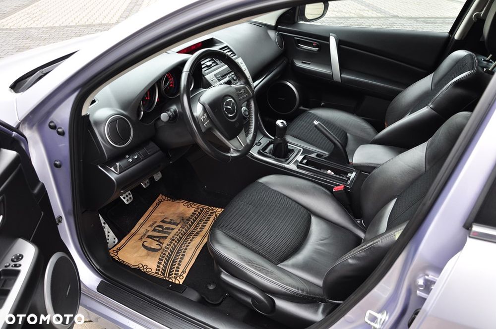 Mazda 6 2.2 CD Exclusive + - 30
