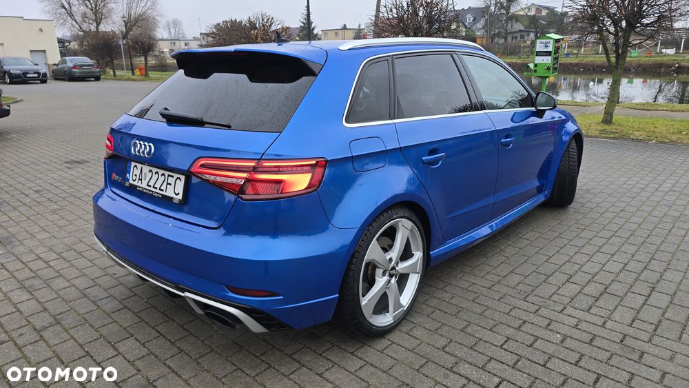 Audi RS3 Sportback 2.5 TFSI Quattro S tronic - 4