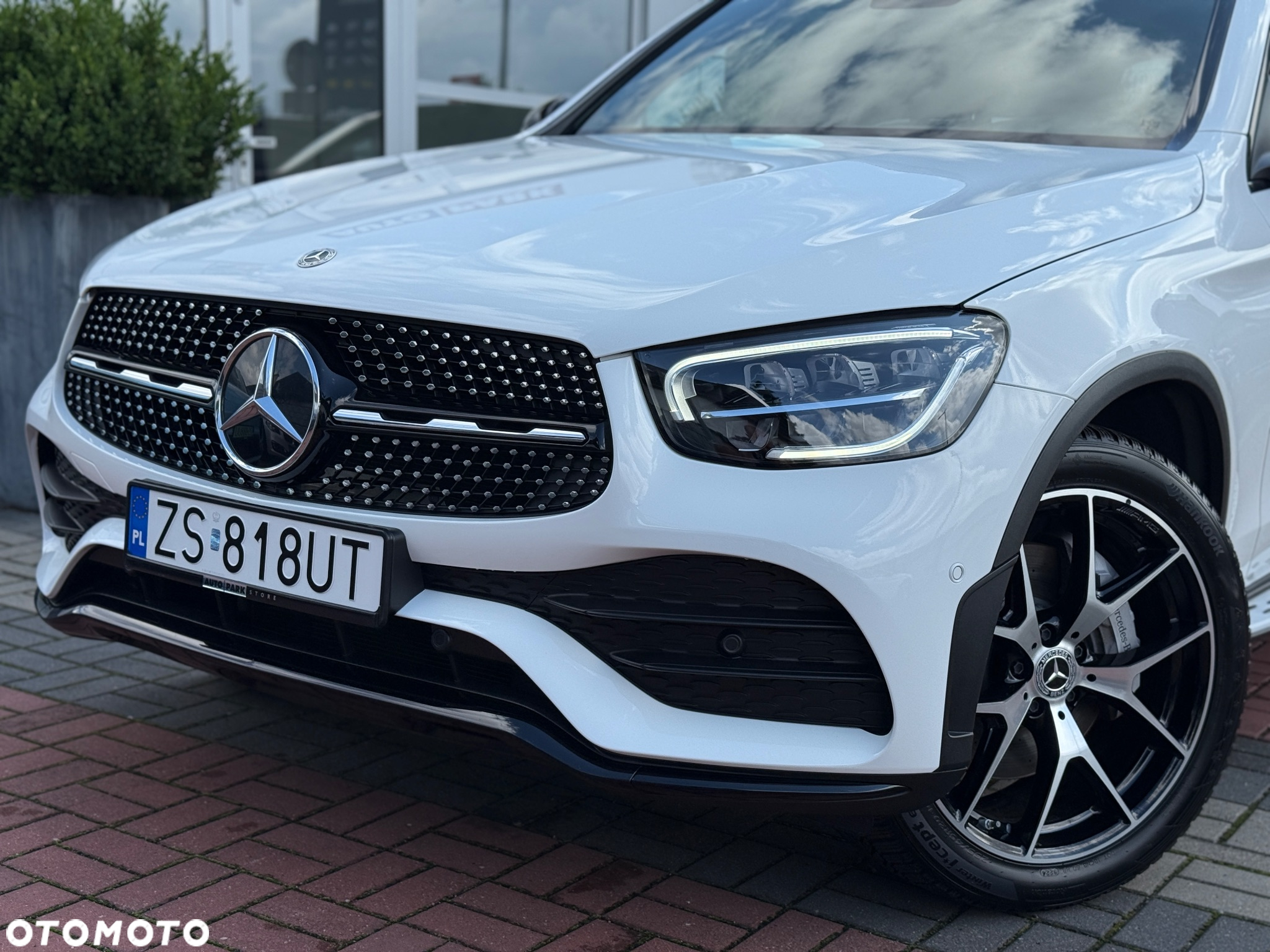 Mercedes-Benz GLC 220 d 4Matic 9G-TRONIC AMG Line Plus - 14